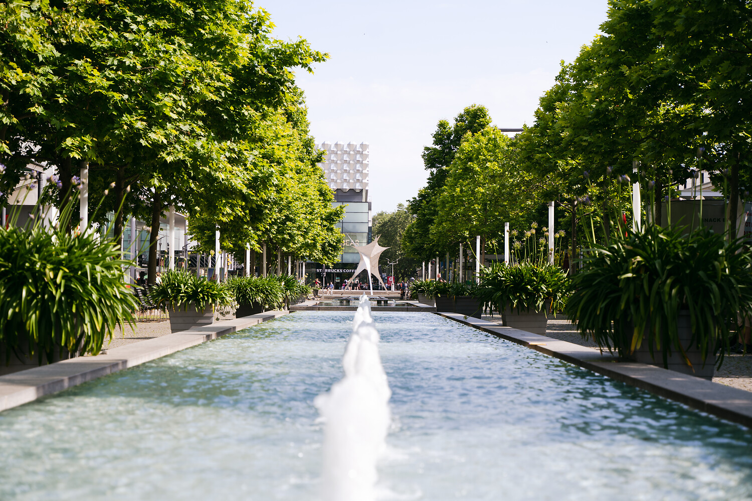 Brunnen auf der Prager Straße in Dresden